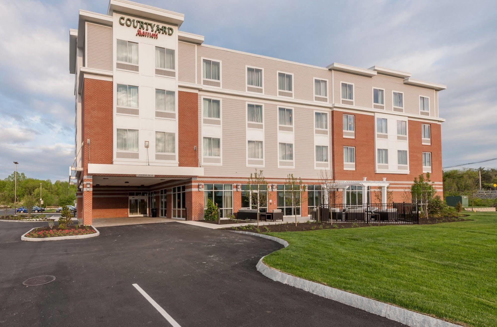 Hotel Courtyard By Marriott Boston Littleton Exterior foto
